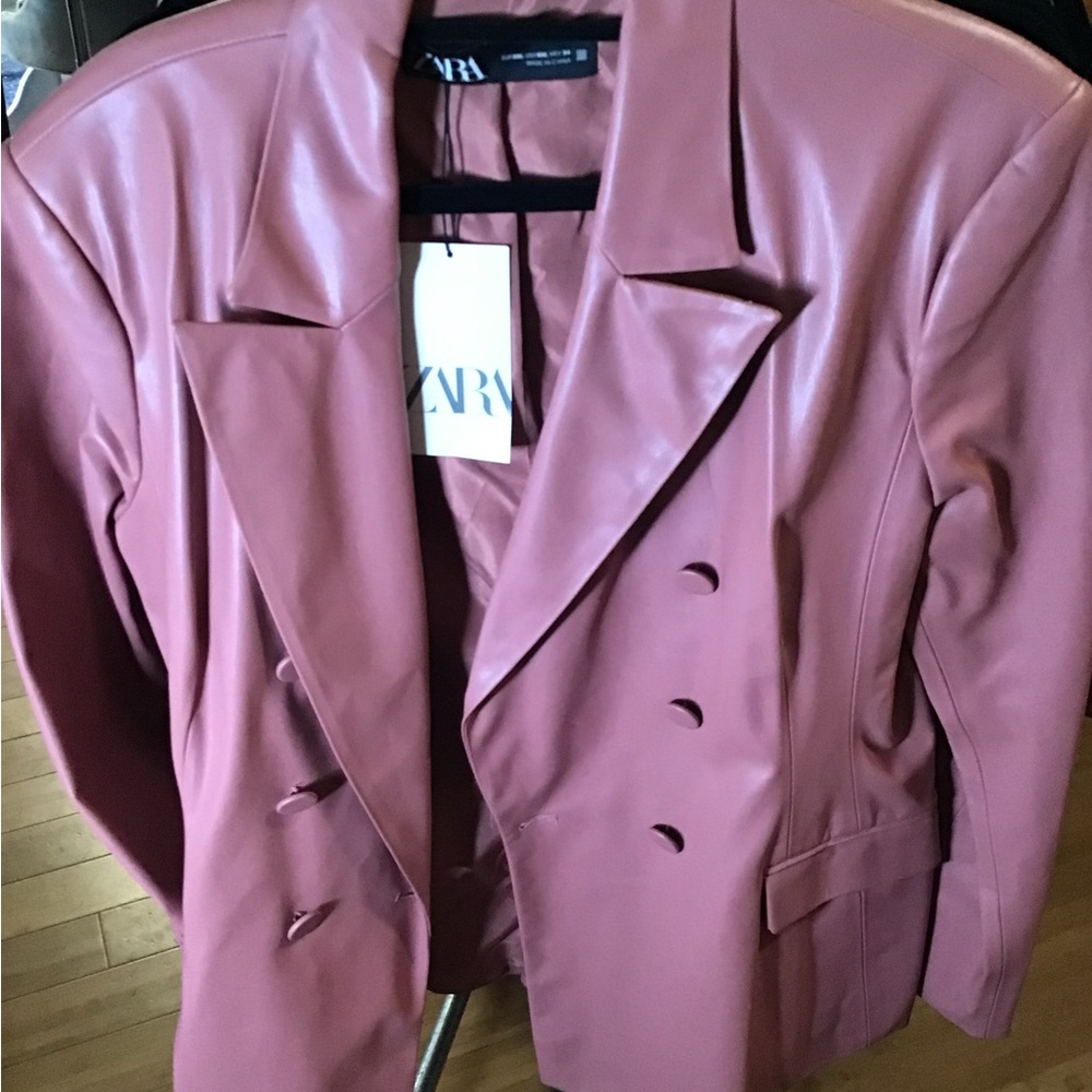 Zara Pink Blazer with Structured Shoulders